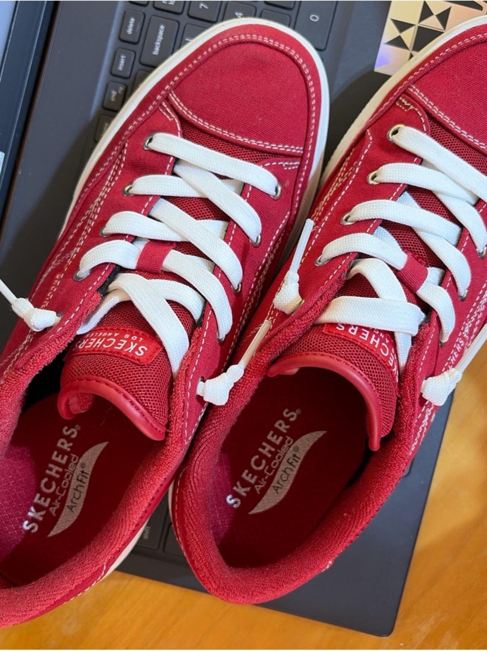 Skechers Women's Red Canvas Low-Top Sneakers with White Laces - Picture 3 of 5